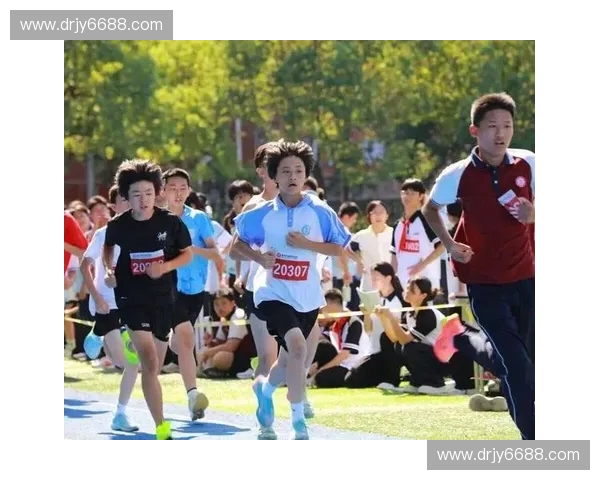 少年锦标赛精彩瞬呈青春风采燃动赛场热血梦想 少年锦标赛精彩瞬呈青春风采燃动赛场热血梦想